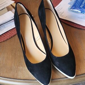 Joe Fresh Black Pointed-Toe Suede Pumps